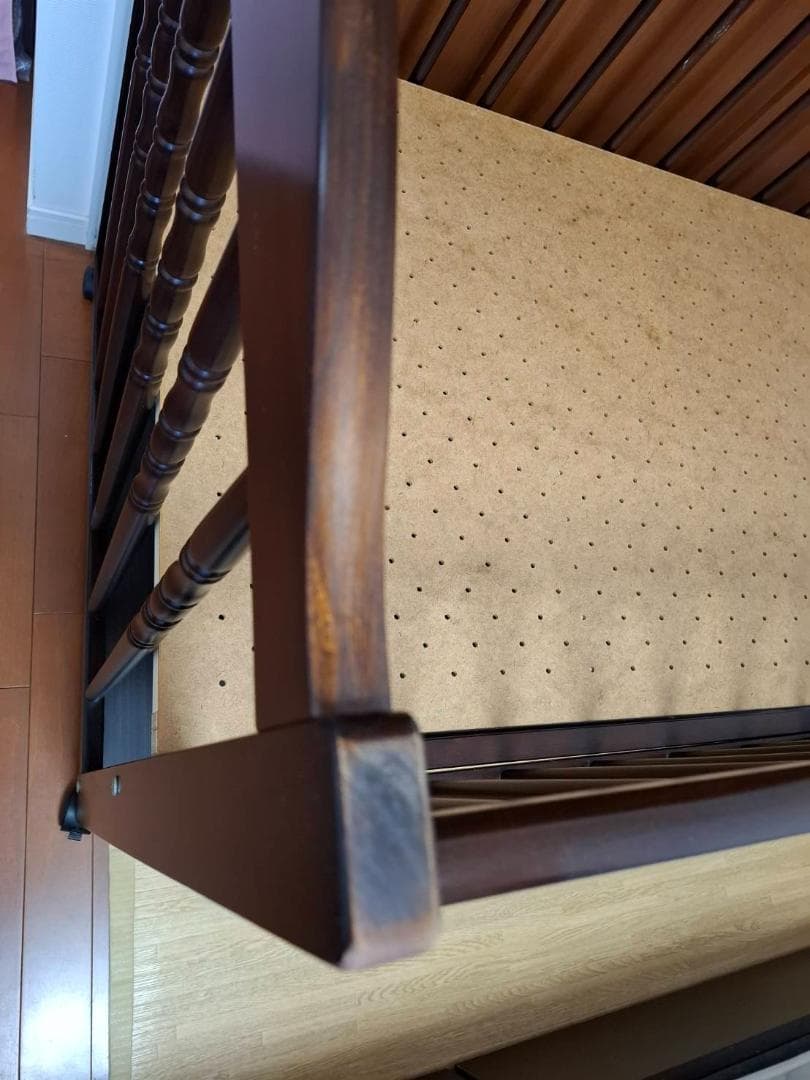 日本製 ベビーベッド ダークブラウン　木製　レギュラーサイズ