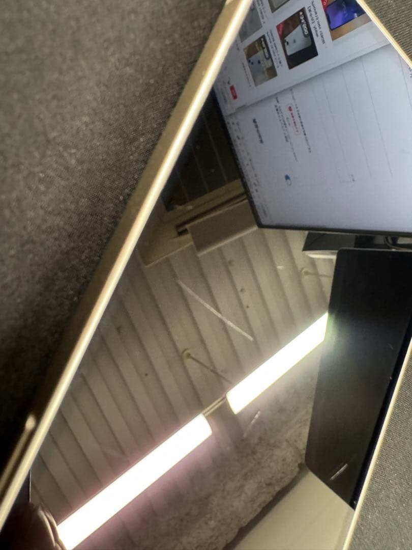 【海外版】iPhone 13 mini 128GB スターライト 消音カメラ