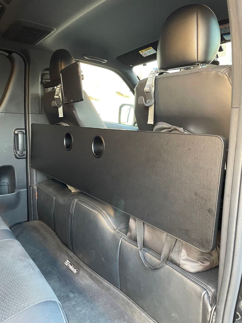 かみさん予約　ハイエース　折り畳み　セカンドテーブル　金具のみ