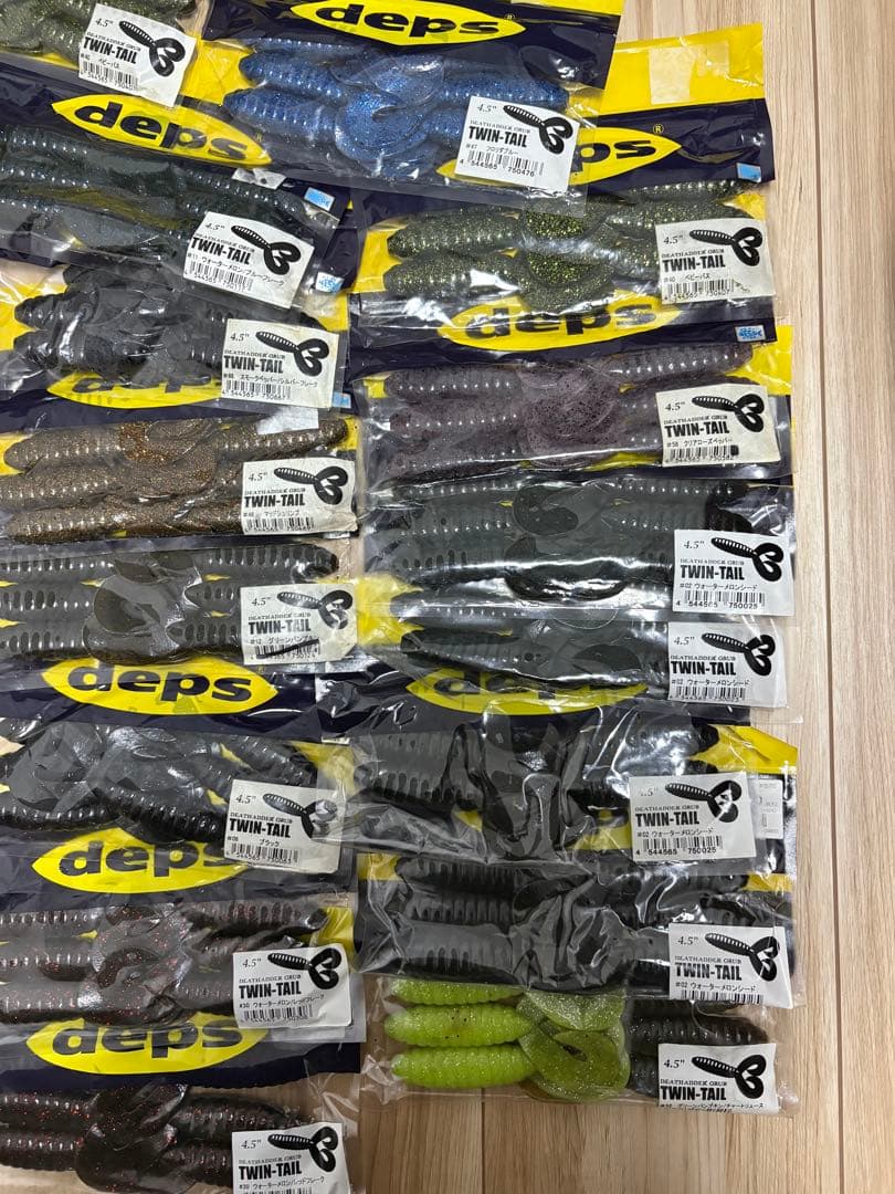 デプス　デスアダーグラブツインテール　新品セット　大量