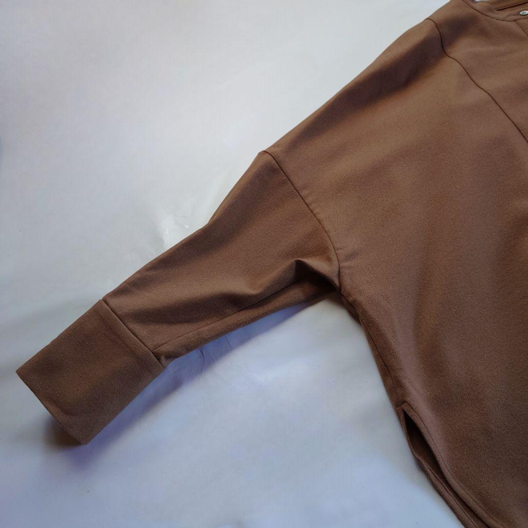 ☘️新品 サクラ SACRA ウール バンドカラー 茶色系 M 長袖 きれいめ