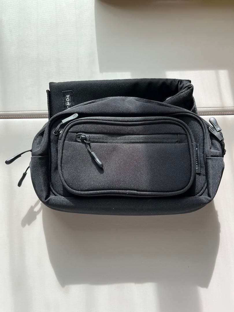 新品未使用！POMULU ヒップシート ブラック