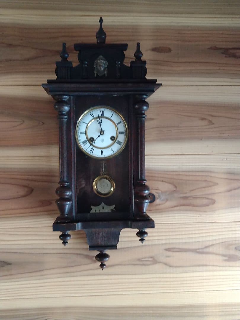 ユーハンス柱時計