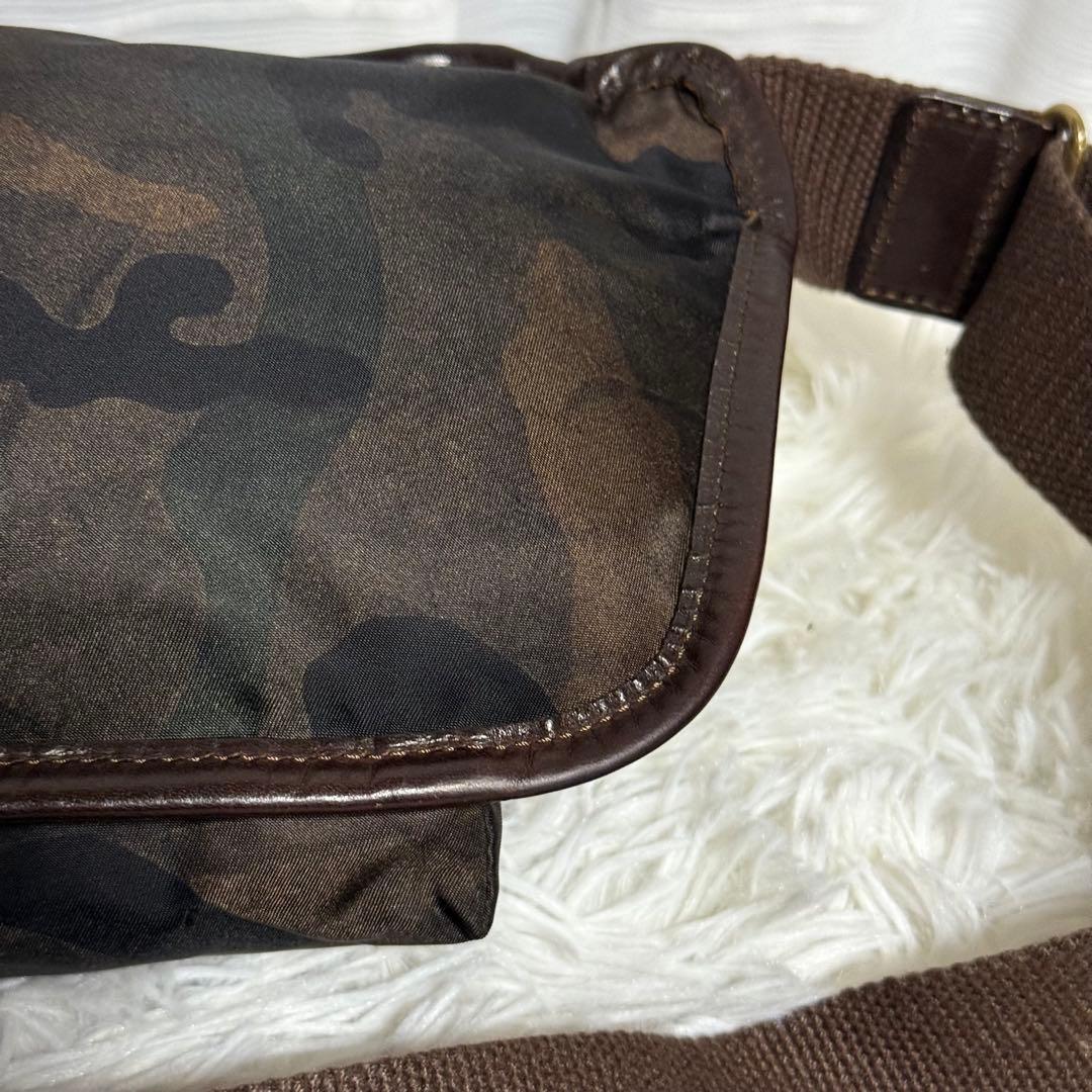 ⭐️未使用級⭐️　Felisi　フェリージ　ボディバッグ　799　ナイロン　カモ柄