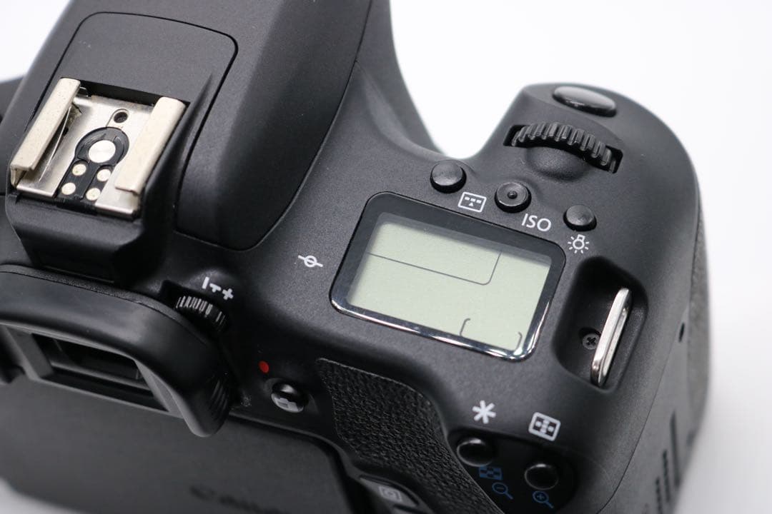 美品 【Canon EOS 8000D ダブルレンズセット】 安心保証あり