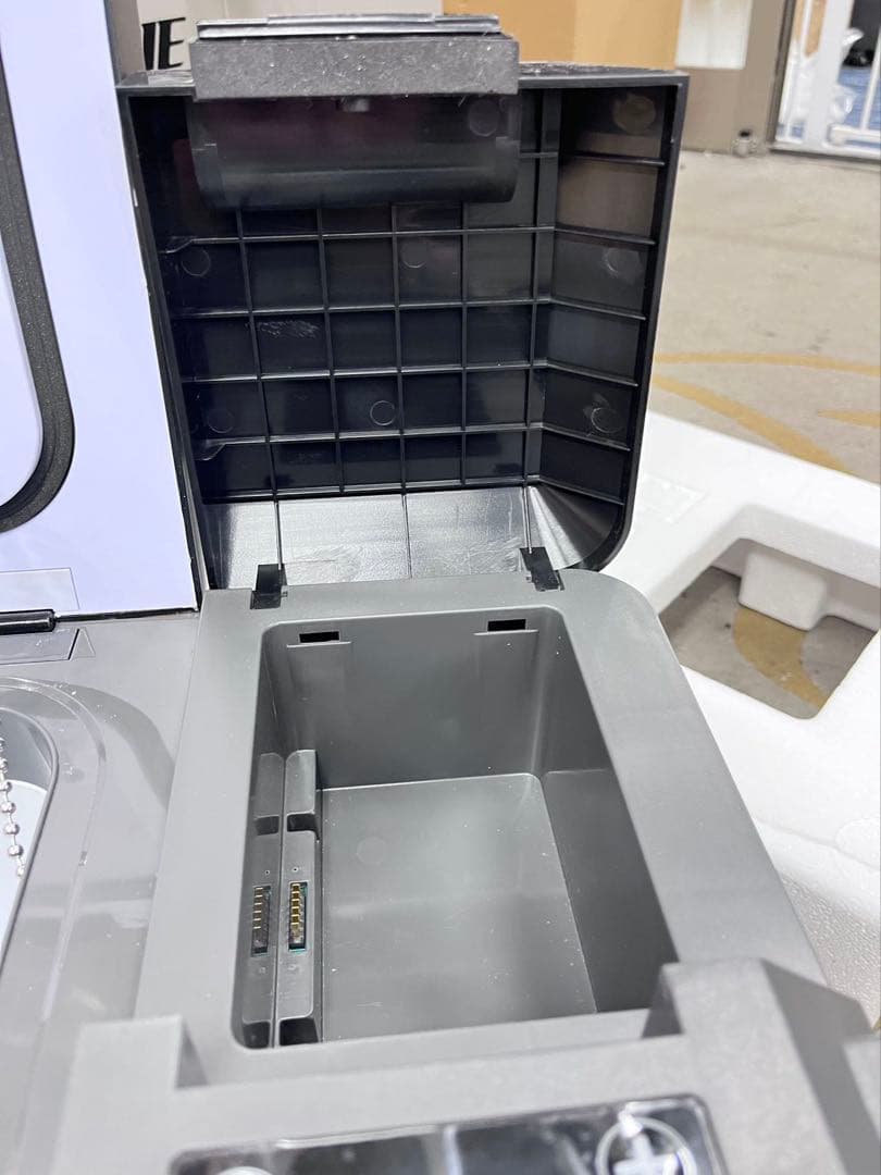 車載冷蔵庫 9L -20℃～10℃ 45W 12V/24V/内蔵バッテリー付