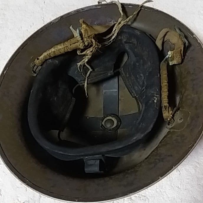 【昭和レトロ】鉄兜　米軍　アンティーク