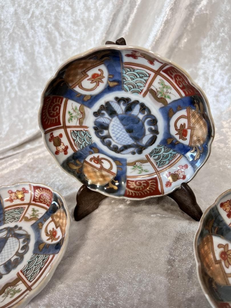 金彩色絵花草紋輪花小皿　伊万里焼　明治　5枚組