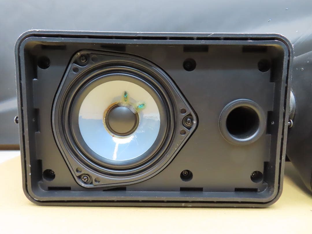 動作品 BOSE 101HI スピーカー 2個セット ブラケット付