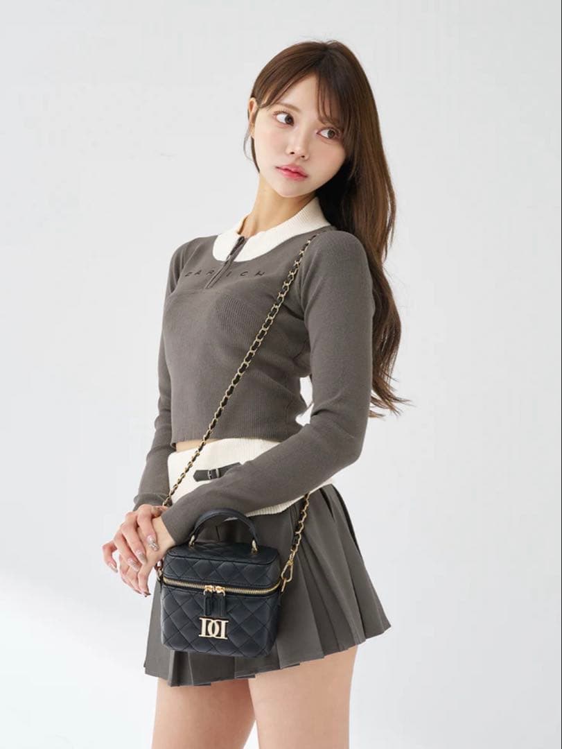 Darich 【ゴールドパーツ】キルティングスクエアミニバッグ　BLK