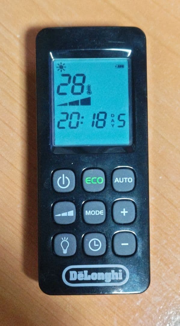 1月24日限定価格！デロンギ マルチダイナミックヒーター MDH09-BK