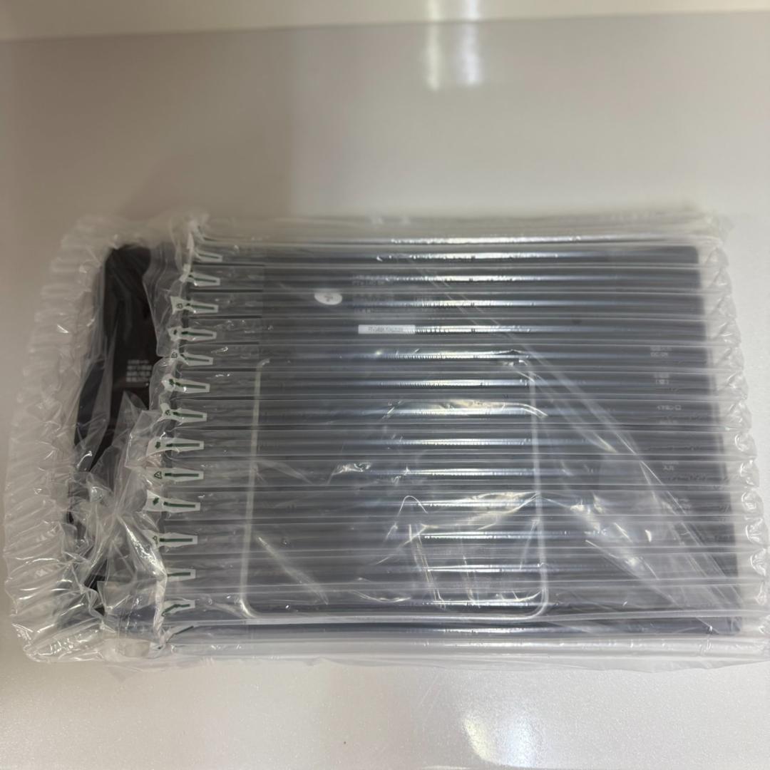 ★未使用　TEES　14インチ　ポータブルテレビ 　PTV-140　2024年製