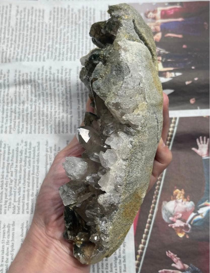 マニハール　ルチルクォーツ　クラスター