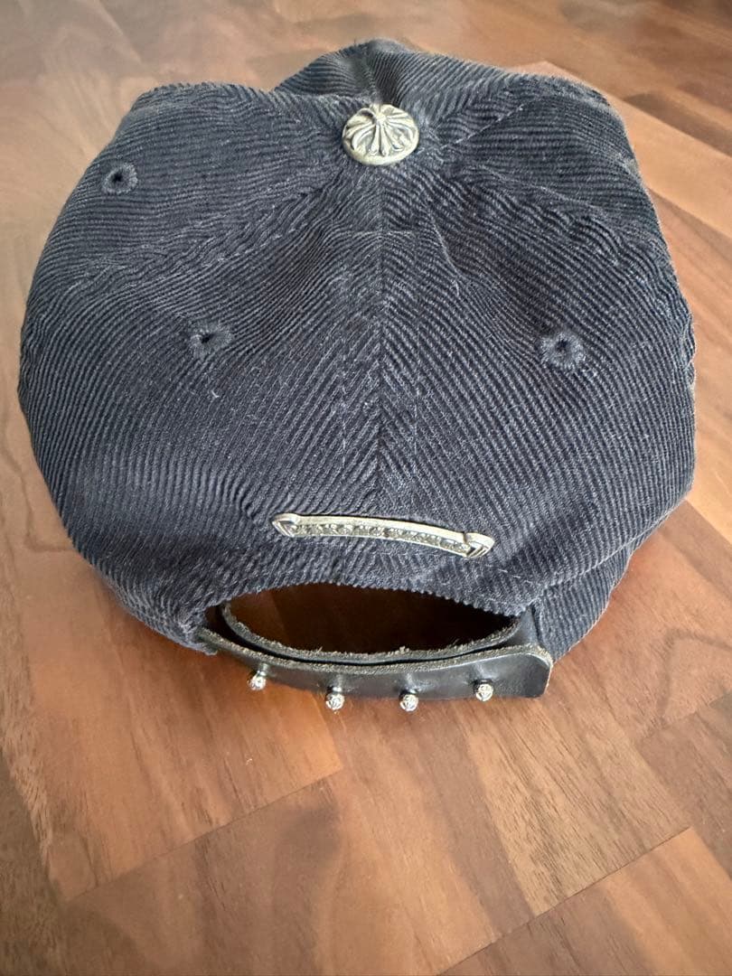 Chrome Hearts TRUCKER CAP ダガー刺繍レザーストラップ