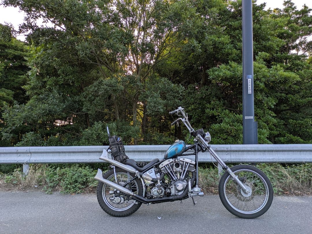 ショベルヘッド　アップスイープマフラー　フィッシュテールサイレンサー