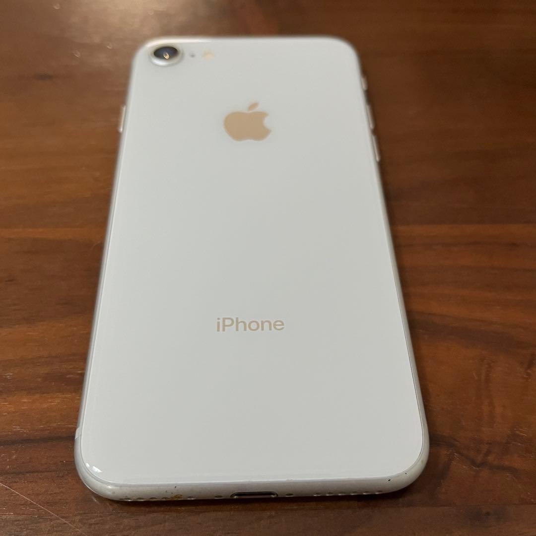 Apple iPhone 8 64GB シルバー