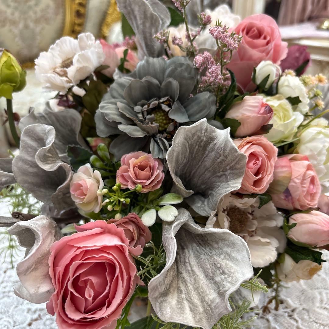 モダンスタイル フラワーアレンジメント シルバーグレー