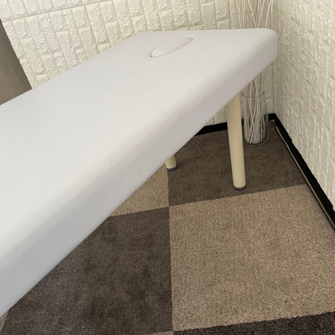 東京23区配送無料✨ビューティガレージ　エステベッド　ホワイト　美品