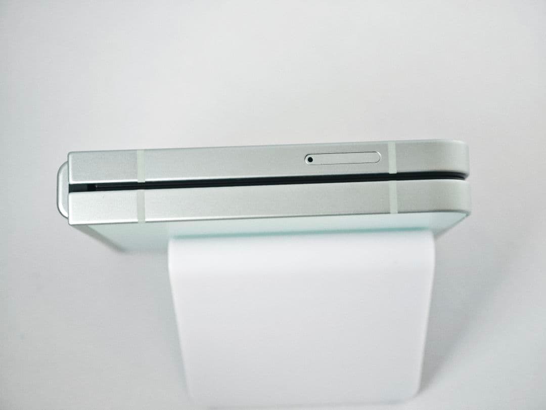 【Aランク】Galaxy Z Flip6 ミント 256GB 韓国版