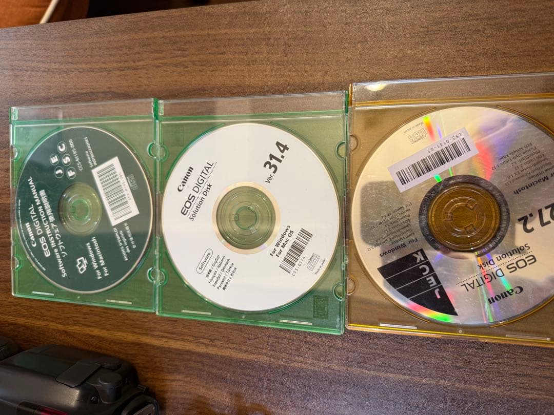 ヒ*ロ様 【美品】Canon EOS 5D Mark IV 付属品多数