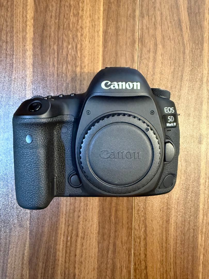 ヒ*ロ様 【美品】Canon EOS 5D Mark IV 付属品多数