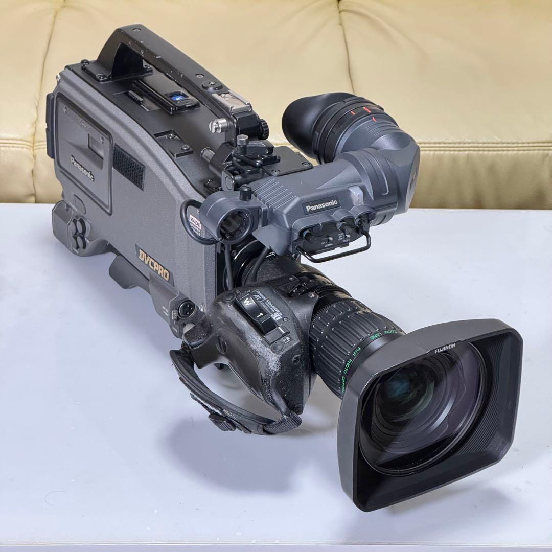 Panasonic AJ-D610WAビデオカメラ とFUJINONレンズ