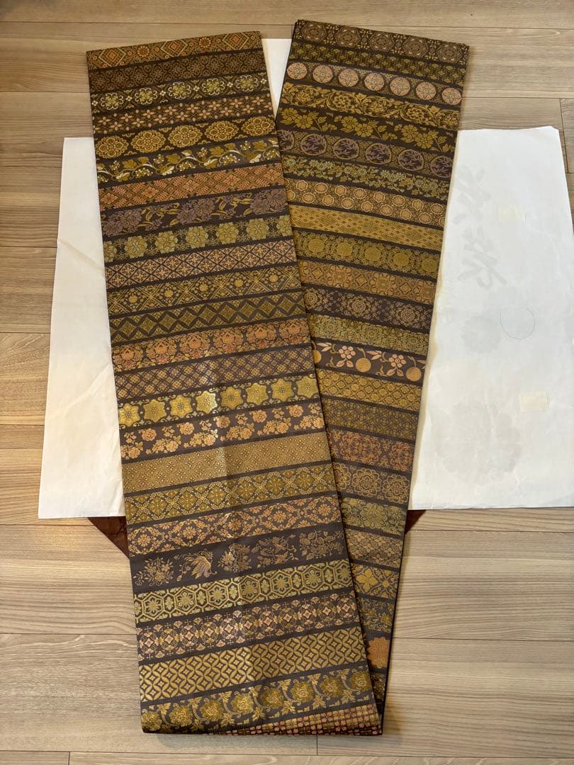 西陣陰山織物謹製 箔屋清兵衛 正絹 全通 袋帯 花文華文