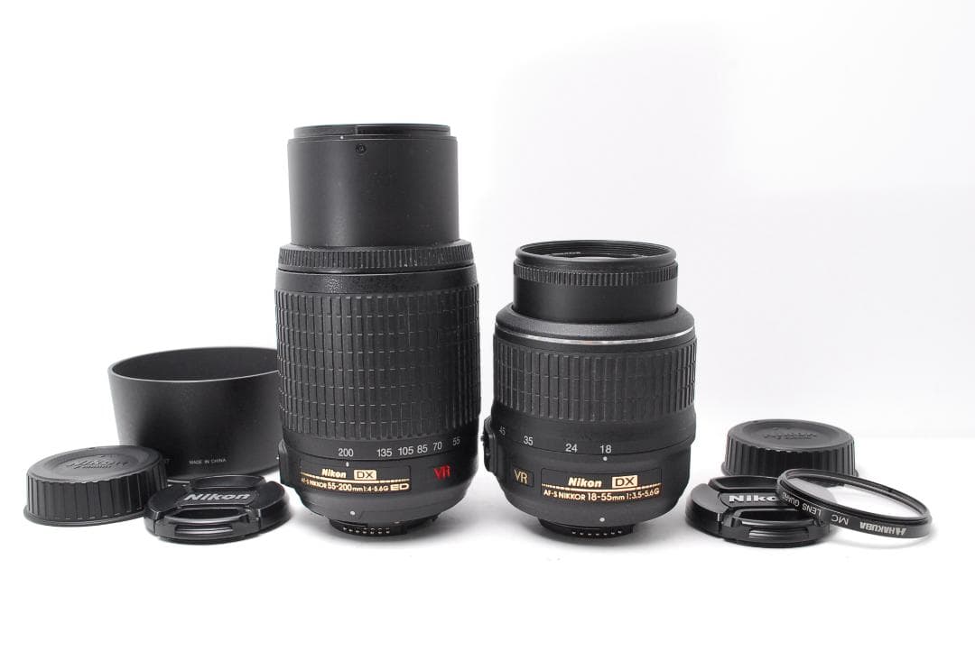 ◆新品級ショット数◆Nikon D5200　スマホ転送　お得なダブルレンズセット
