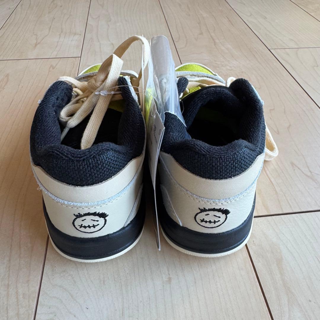 新品未使用☆Nike travisscottブライトカクタス　21cm