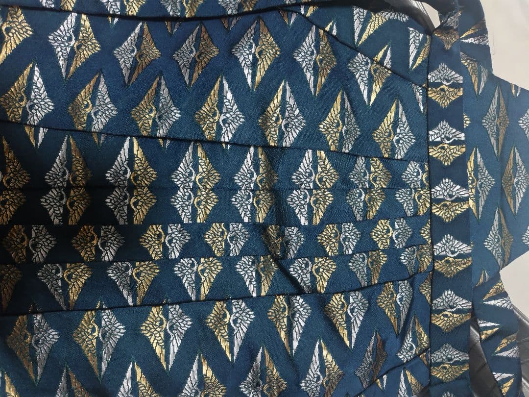 青色グラデーションの伝統的和装セット