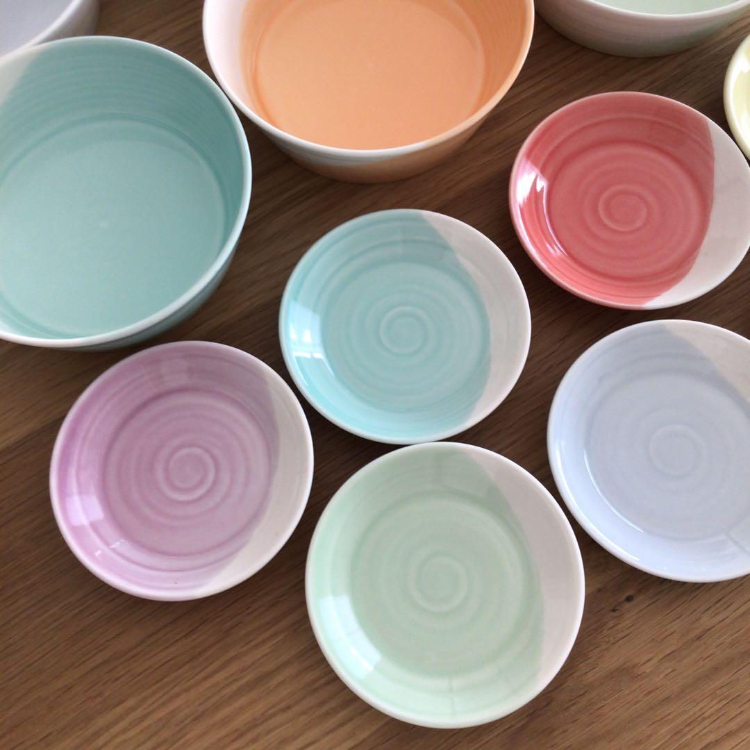 ロイヤルドルトン　1815 ボールと小皿セット