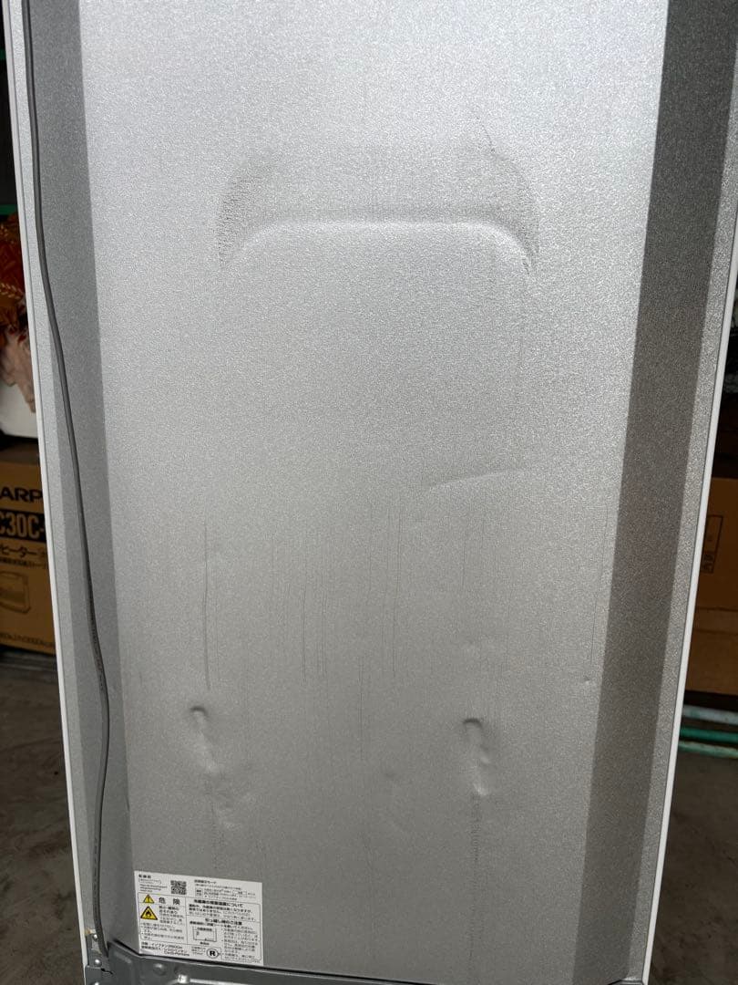 M*e様 シャープ冷凍冷蔵庫 両開き 4段棚