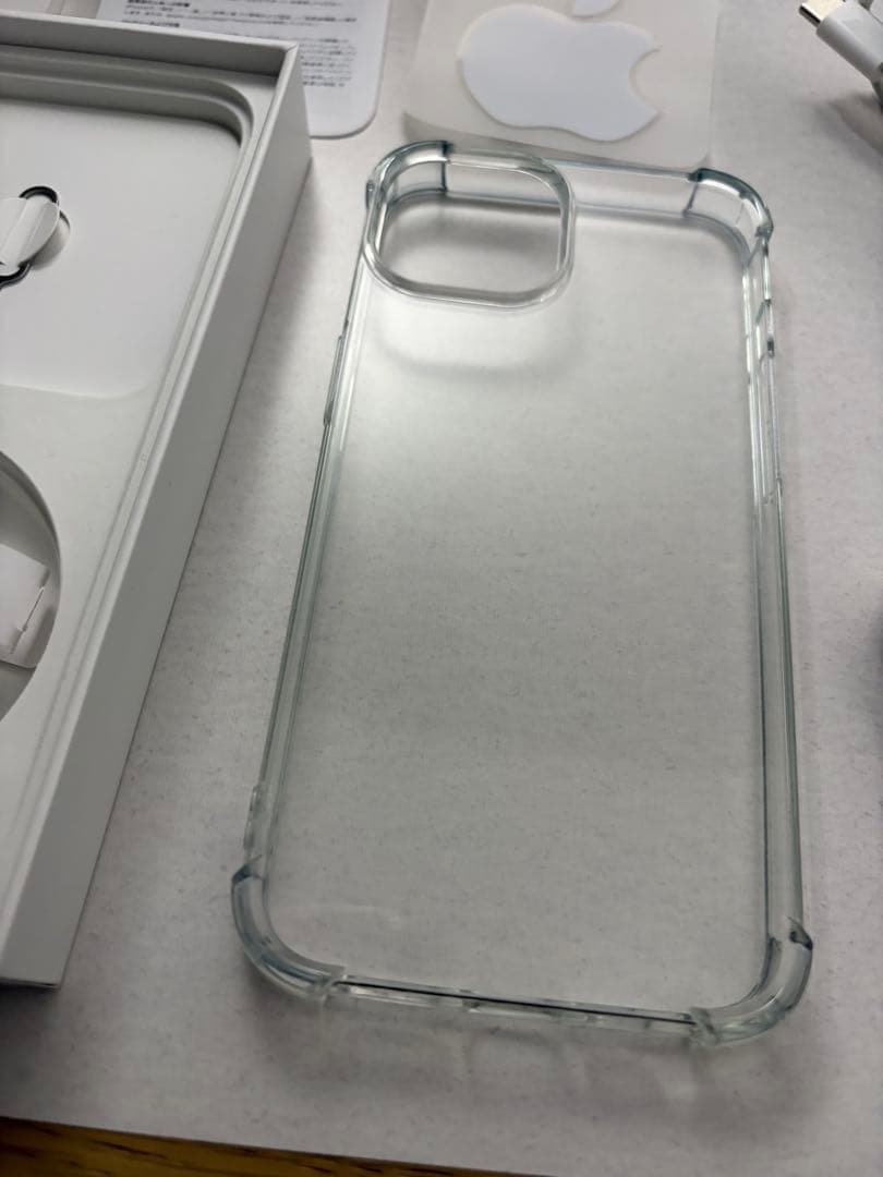 iPhone 13 256GB スターライト 本体