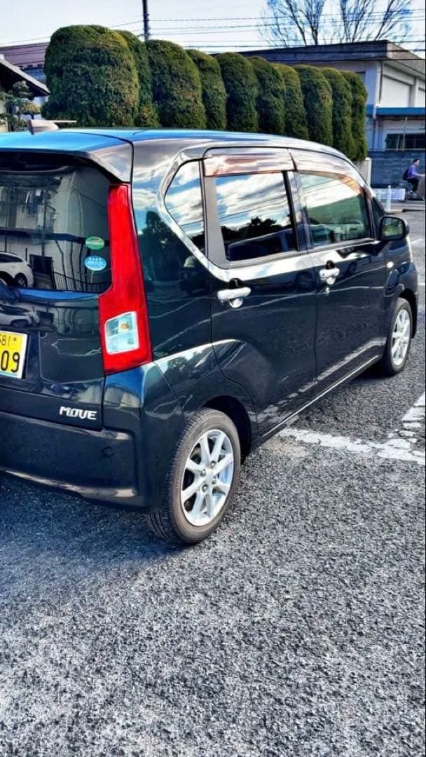 ダイハツ ムーヴ ブラック