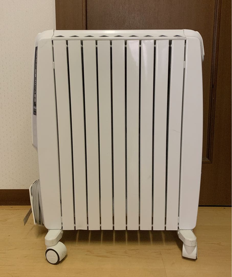 値下げ！DeLonghi オイルヒーター ドラゴンデジタル DDQ0915-WH