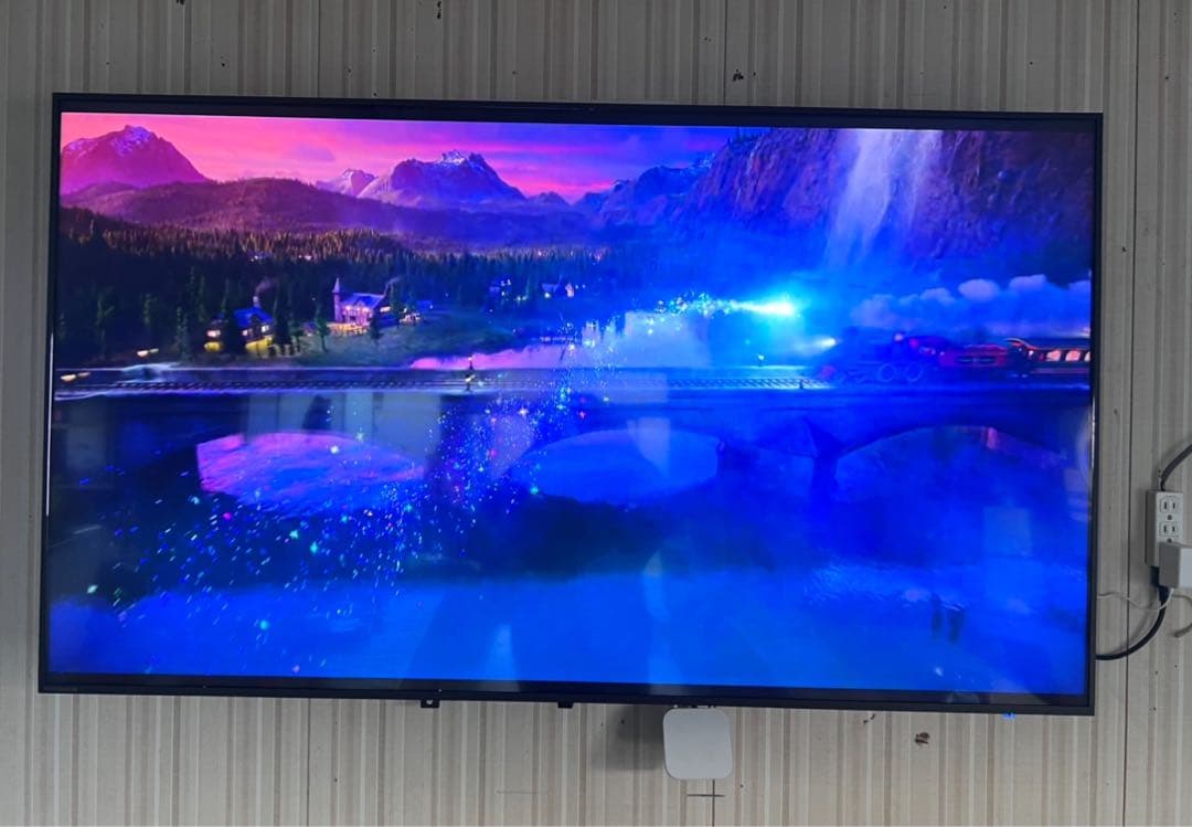 65インチ 4K モニター アイオーデータ　　LCD-M4K652XDB
