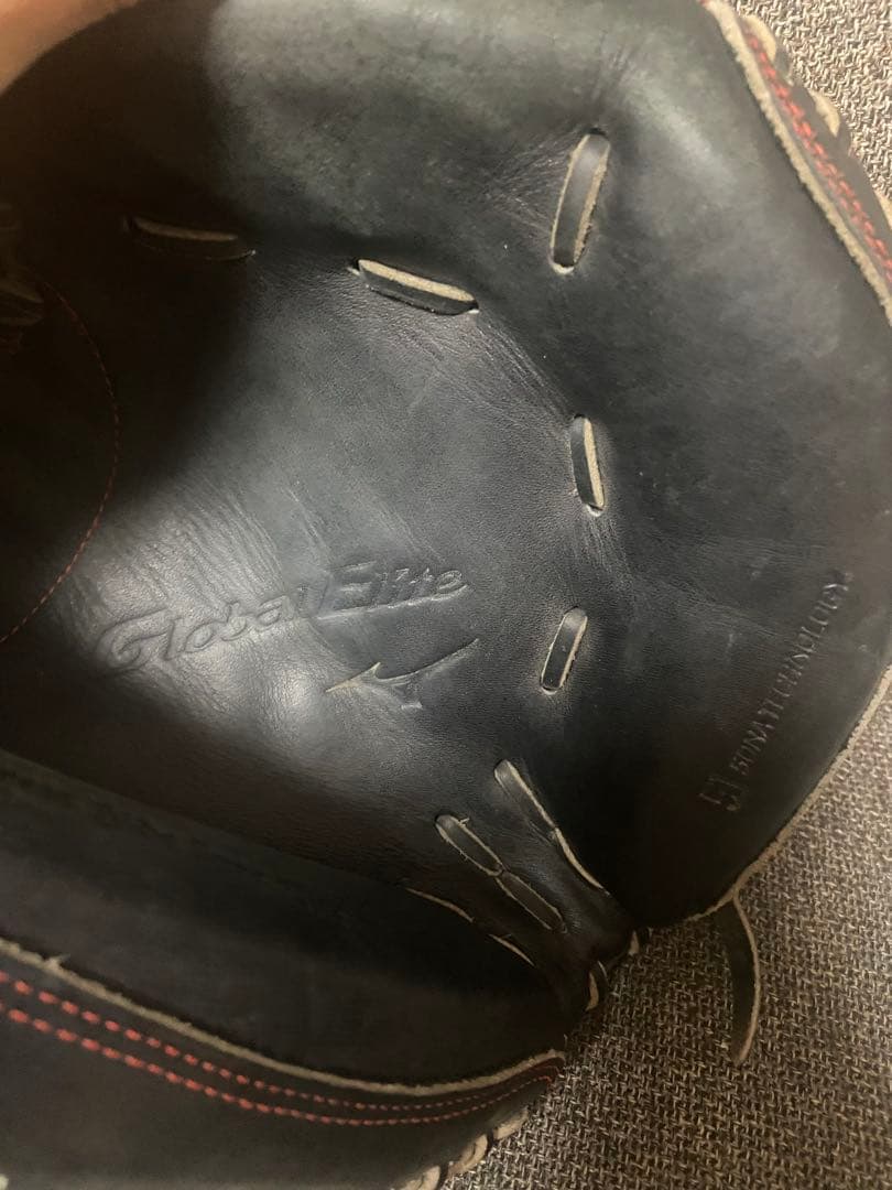 週末値下げ！Mizuno Global Elite キャッチャーグローブ