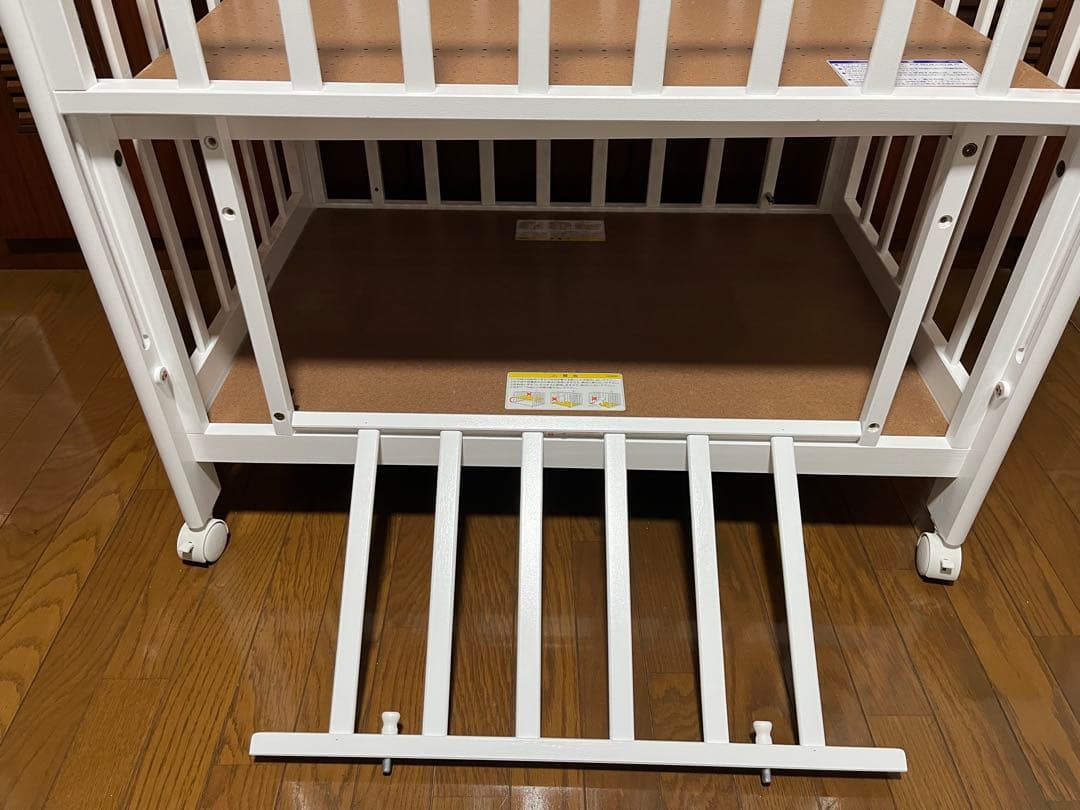 yumiko〜断捨離中〜専用　カトージ　ベビーベッド　ミニ　ホワイト