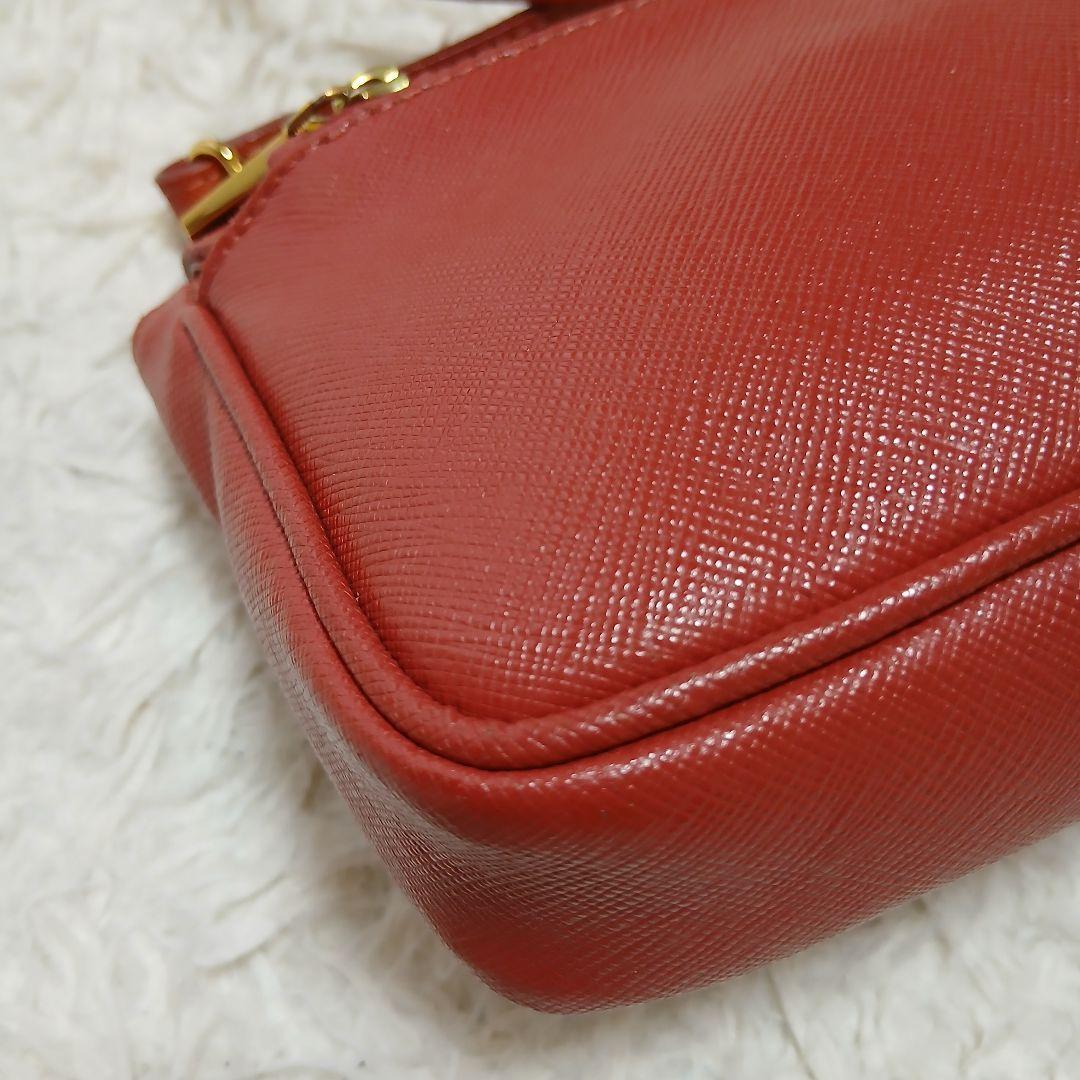 【Vivienne Westwood】オールレザー　ミニショルダーバッグ　レッド