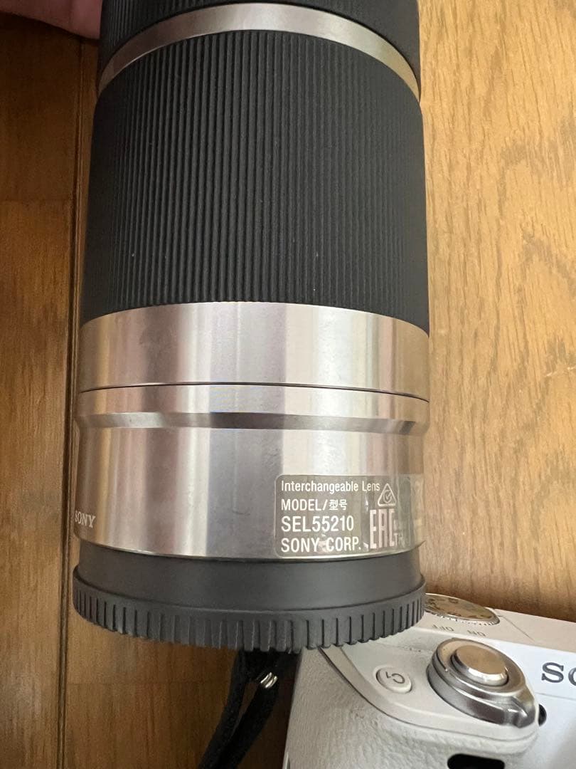 ソニー　SONY α6000 デジタル一眼レフカメラ　ダブルズームレンズキット