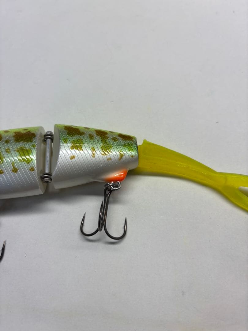 テンフィートアンダー　10FTU イェーガー