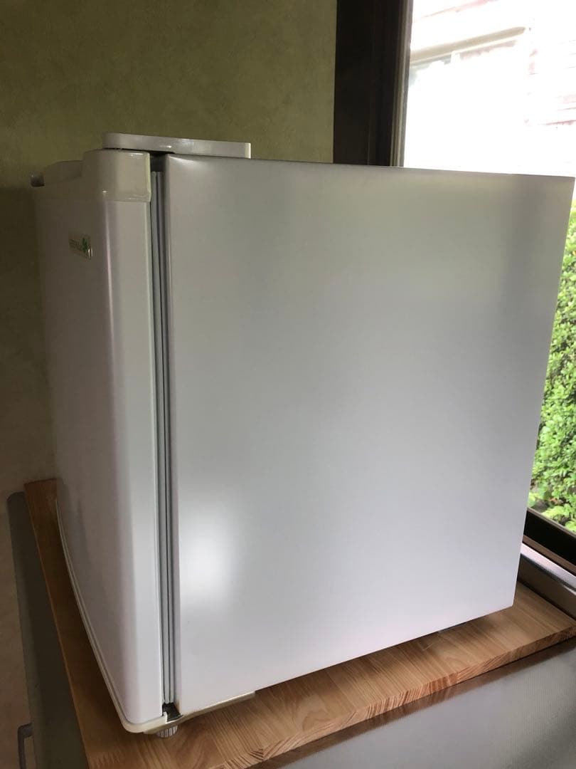 美品　YAMADA ノンフロン冷蔵庫　2018年製 YRZ- C05B1 45Ｌ