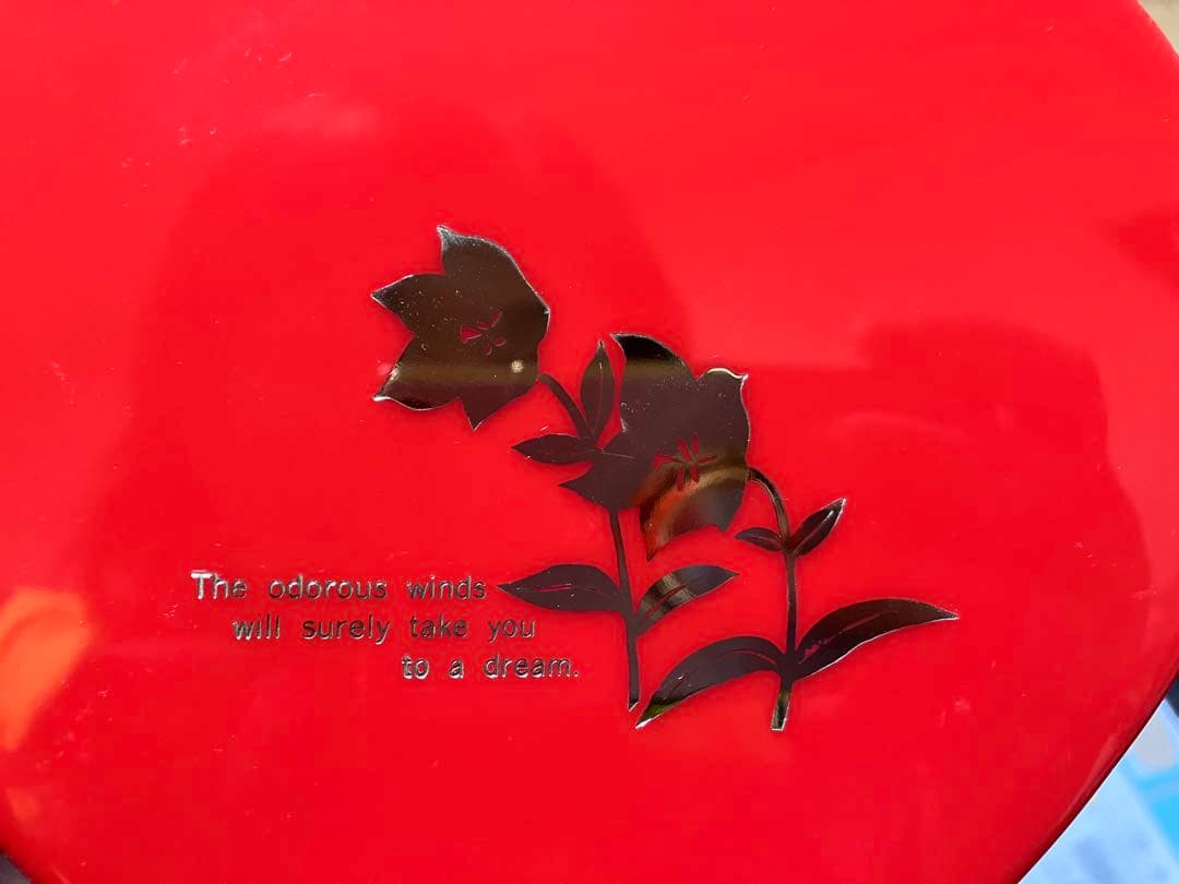 【訳あり】新品未使用 ハート型 ギフトボックス プレゼントボックス 130個