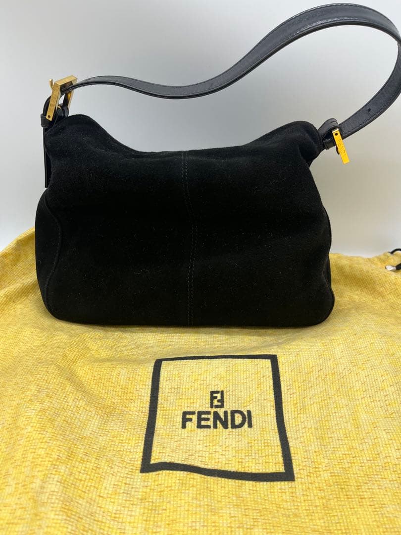 FENDI フェンディ 黒 マンマバケット スウェード ハンドバッグ