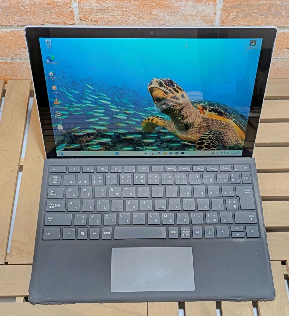 (2562)Surface Pro m3 128GB バッテリー91%◎