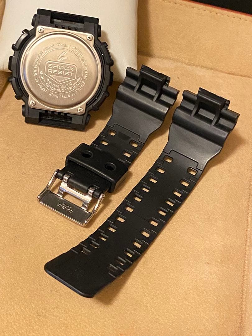 専用出品！【 希少　金ピカ招き猫　美品　電池新品 】ゴールド GA-100TMN