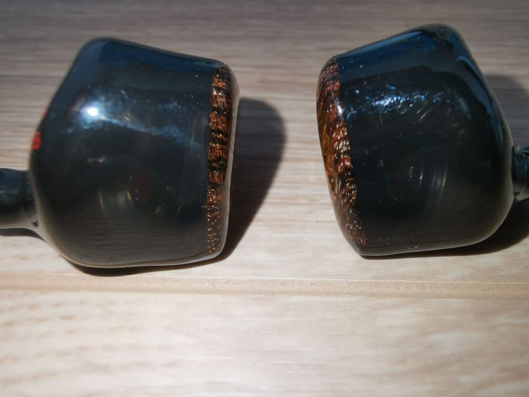 Empire ears Nemesis 限定デザイン