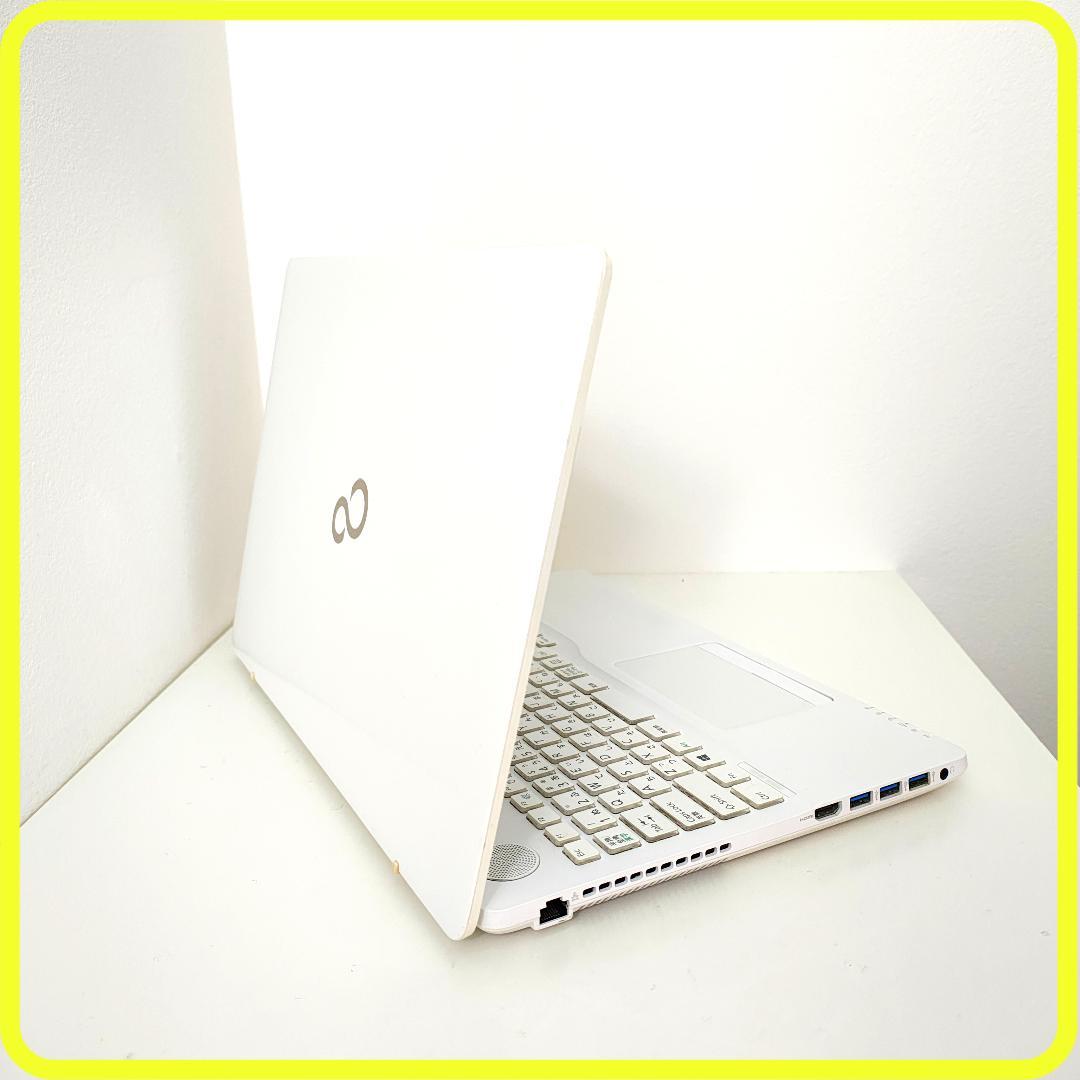 白　第6世代　i7　新品SSD512⭐️windows11ノートパソコン　793