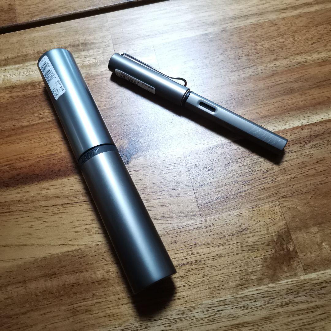 LAMY 万年筆 グレー