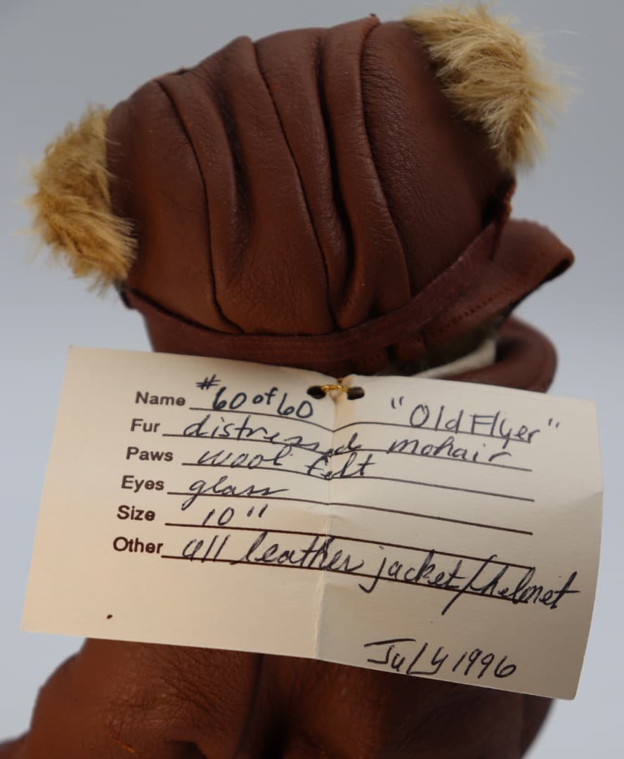 アーティストベア OLD FLYER イギリスSue Lain作 本革ジャケット